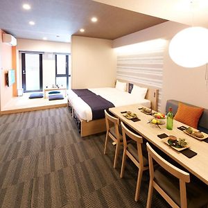 Grand Japanese Room Washing Machine